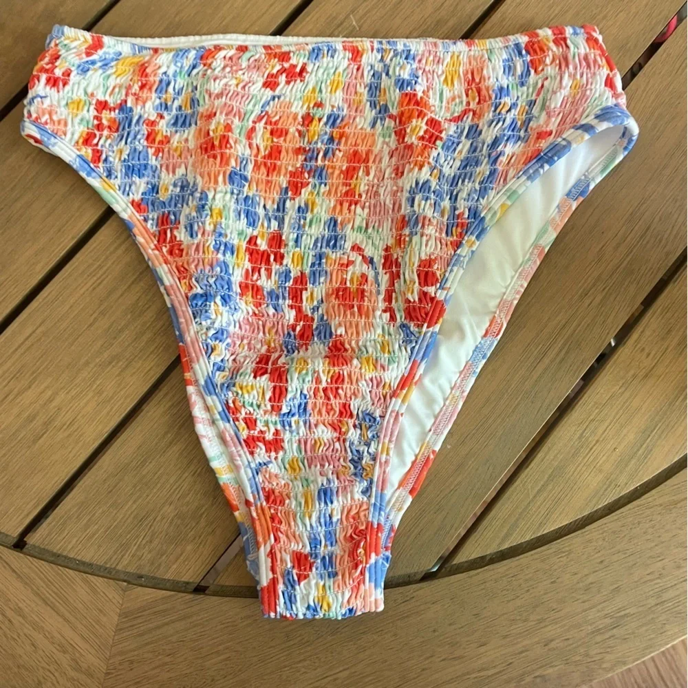 L*Space Barlette Bikini Bottom floral medium new without tag w/ hygienic sticker